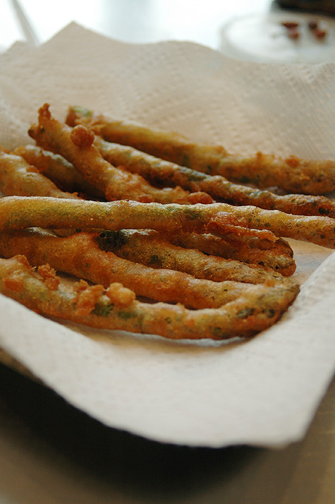 Deep Fried Asparagus
 Things I learned today