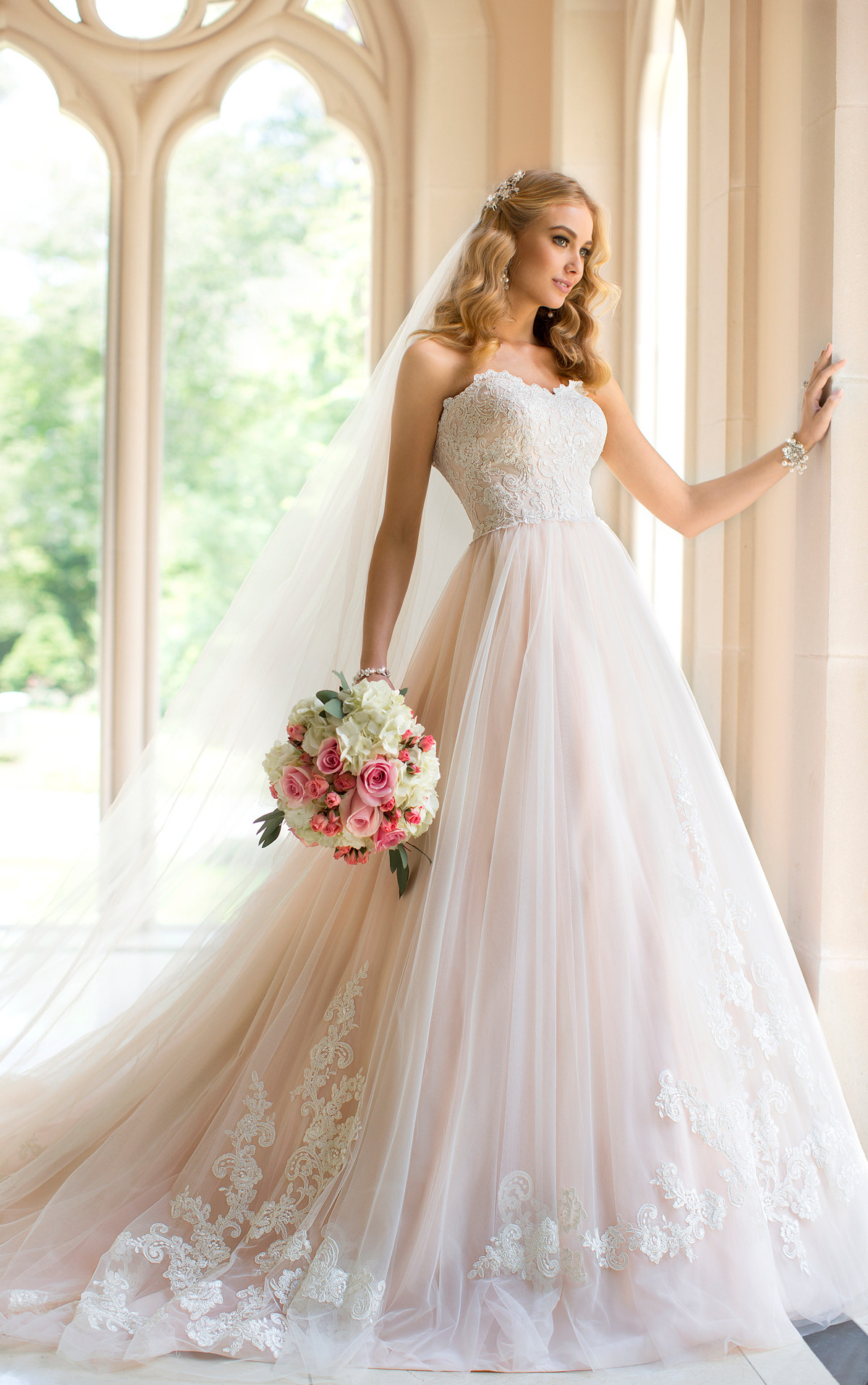 Designer Couture Wedding Gowns
 The Best Gowns from The Most In Demand Wedding Dress