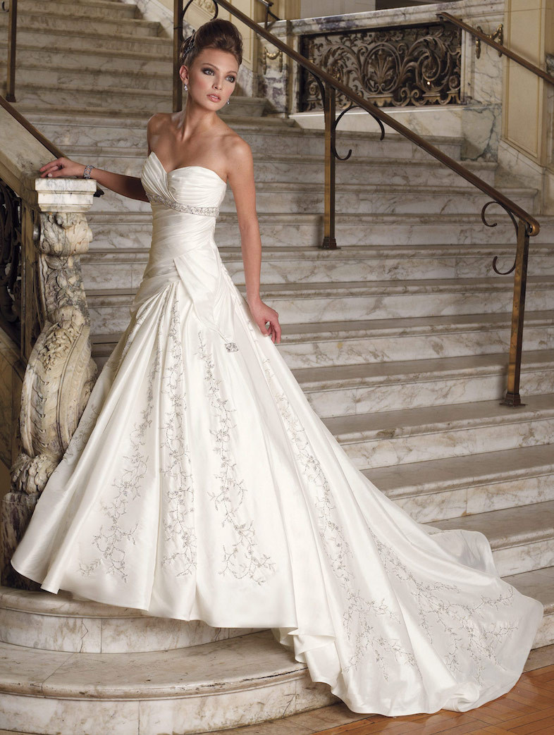 Designer Wedding Gown
 25 Beautiful Designer Wedding Dresses