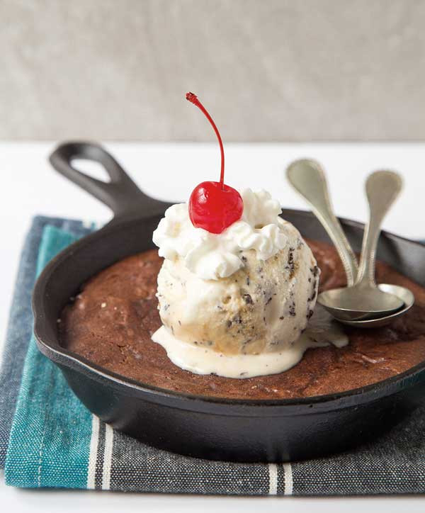 Desserts Recipes For Two
 Dessert For Two Warm Brownie Sundae Cookie Madness
