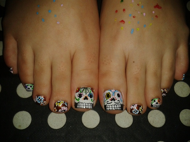 Dia De Los Muertos Nail Art
 2Nov DIA DE LOS MUERTOS Nail Art Gallery