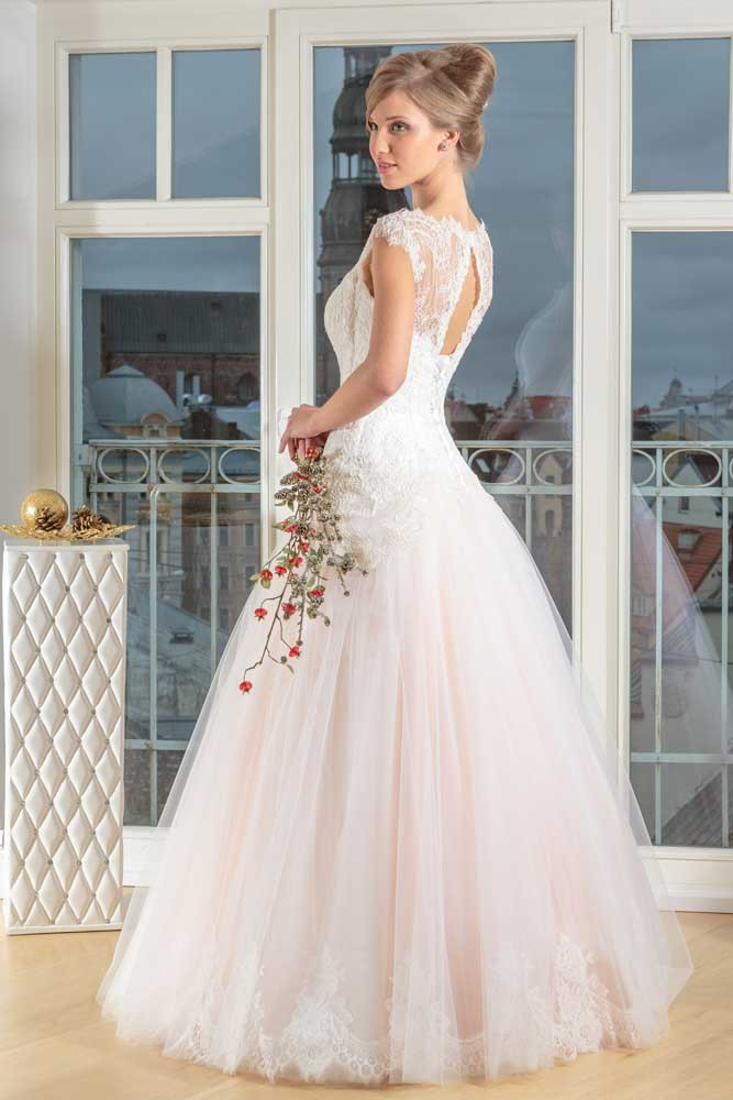 Different Colored Wedding Dresses
 Distinguish Yourself from Others Wearing Coloured Wedding