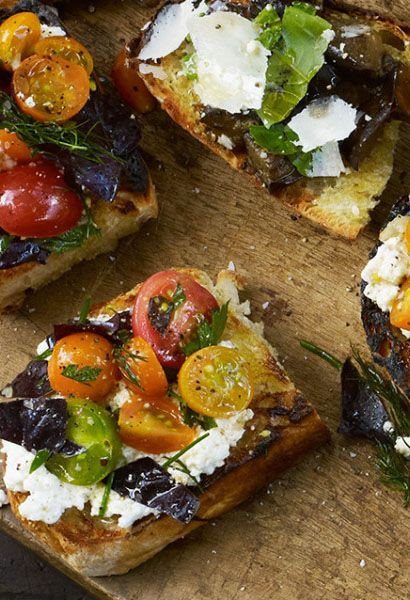 Dinner Party Appetizers Ideas
 Grilled Bread with Ricotta and Tomatoes Recipe