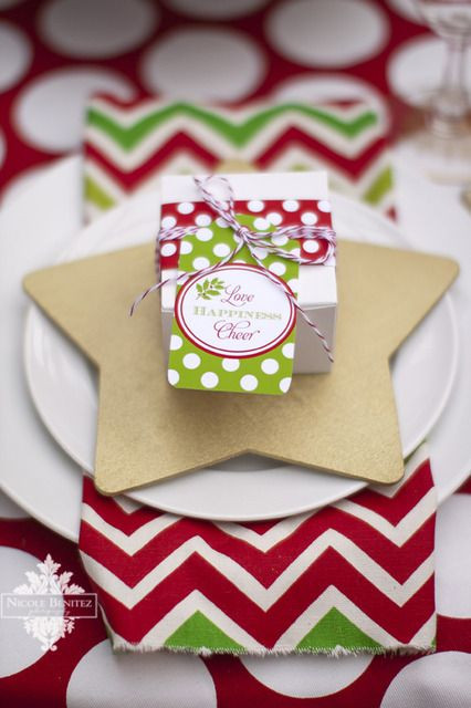 Dinner Party Gifts Ideas
 103 best Christmas Party Favors images on Pinterest