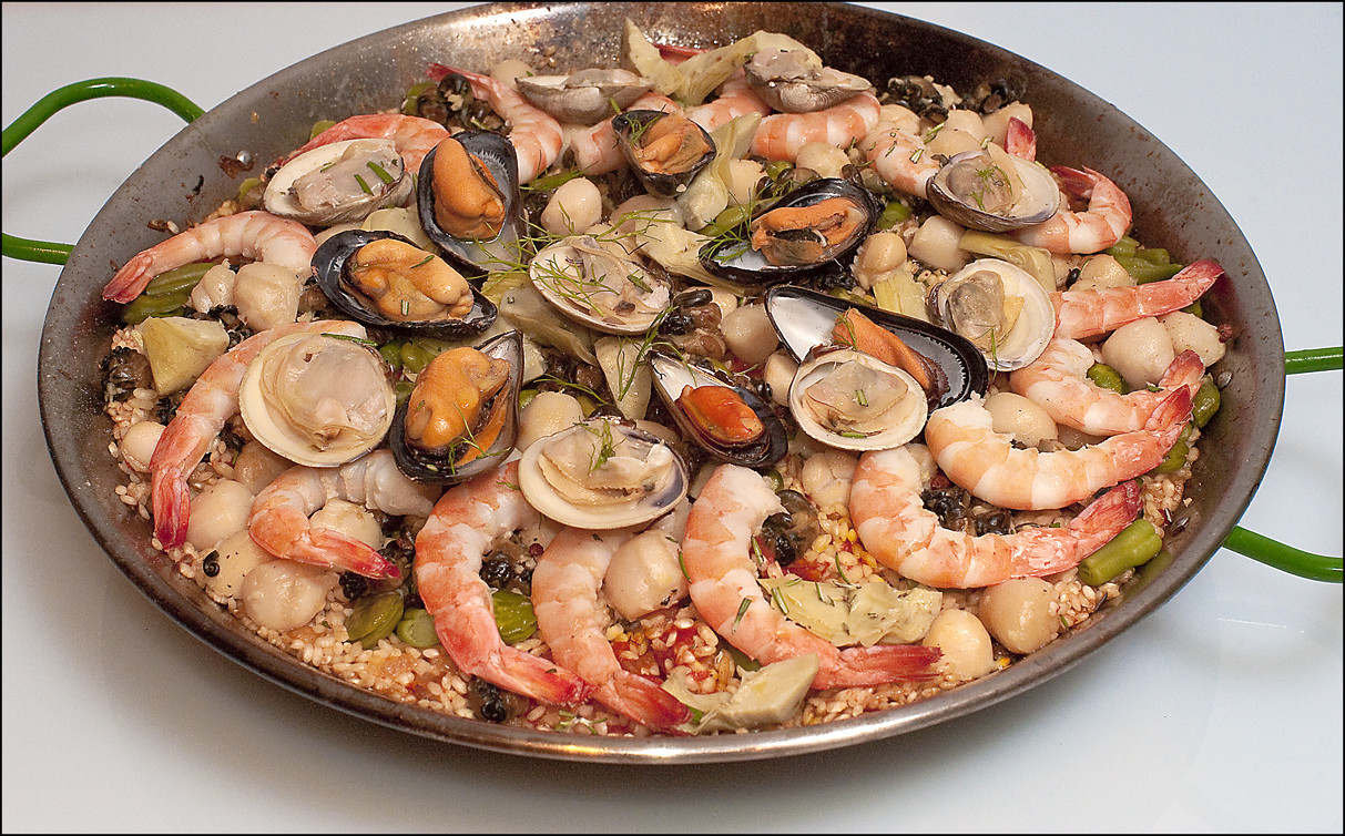 Dinner Party Meal Ideas
 Dinner party recipes ideas Paella with seafood & snails
