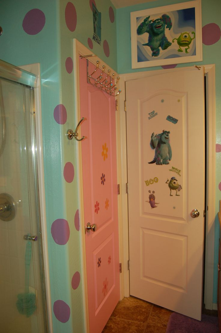 Disney Bathroom Decor
 42 Best images about My Disney Decorating on Pinterest