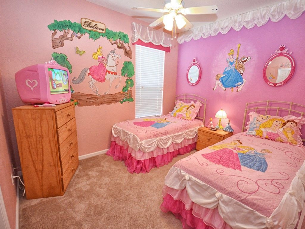 Disney Princess Bedroom Decor
 Disney Princess Twin room Unique Homes