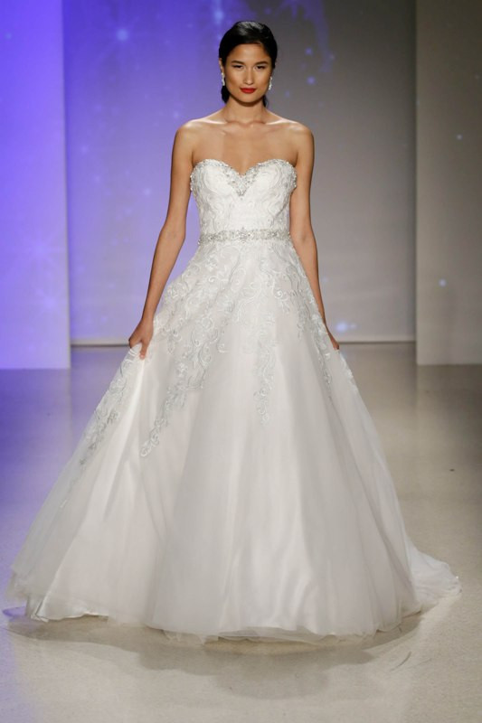 Disney Wedding Gown
 Your First Look at the 2017 Disney Wedding Gowns from
