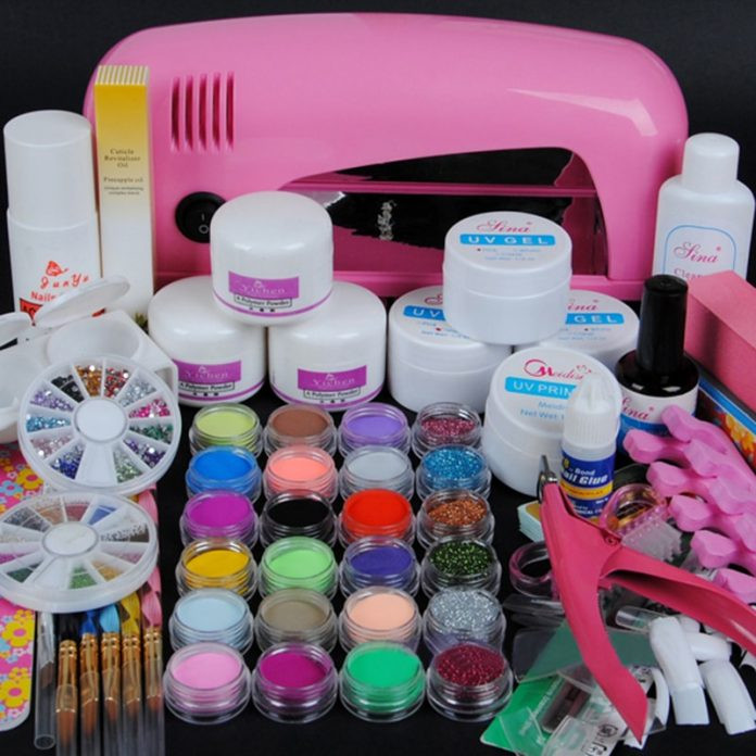 DIY Acrylic Nails Kit
 DIY Gel Nail Kits And Incorrect Professional Use