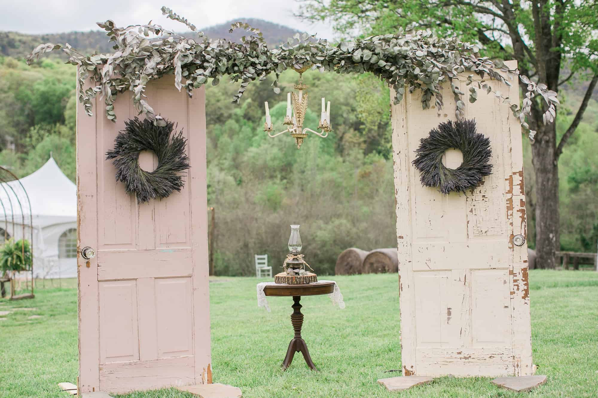 DIY Archway For Wedding
 15 DIY Wedding Arches To Highlight Your Ceremony With