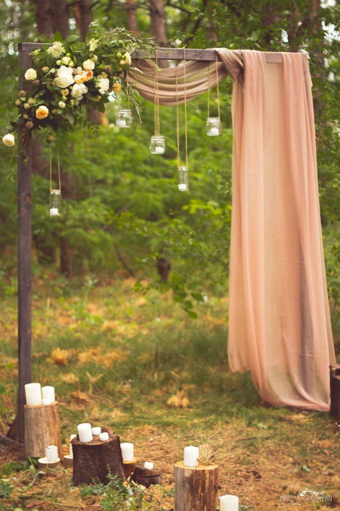 DIY Archway For Wedding
 25 Chic And Easy Rustic Wedding Arch Ideas For DIY Brides