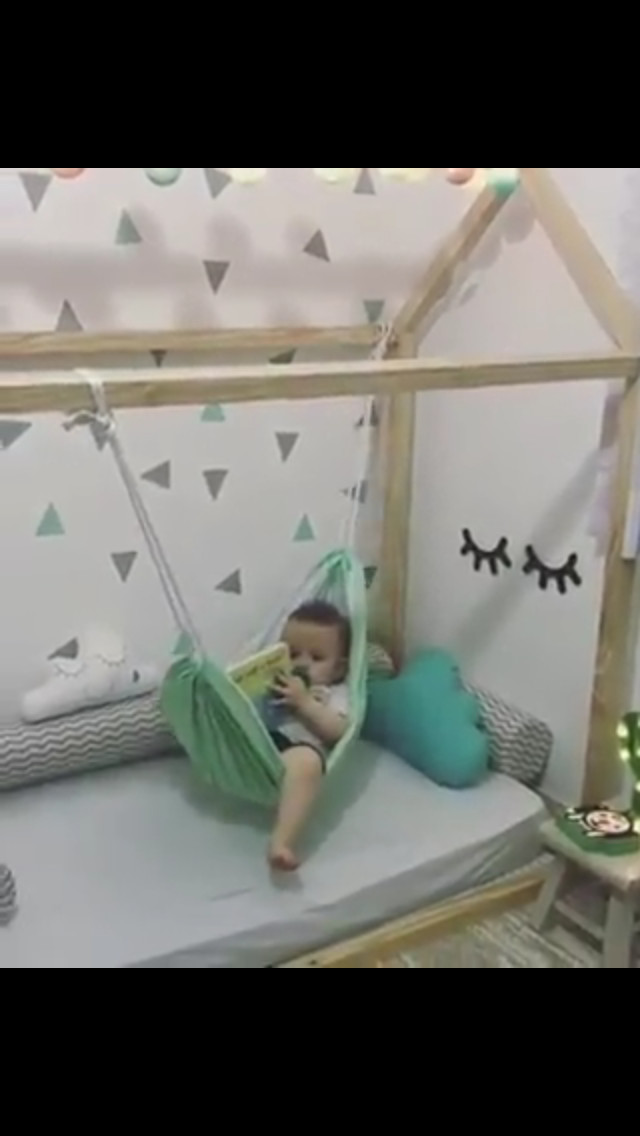 DIY Baby Hammock
 Reading hammock on toddler floor bed Credit ly Pho0oto