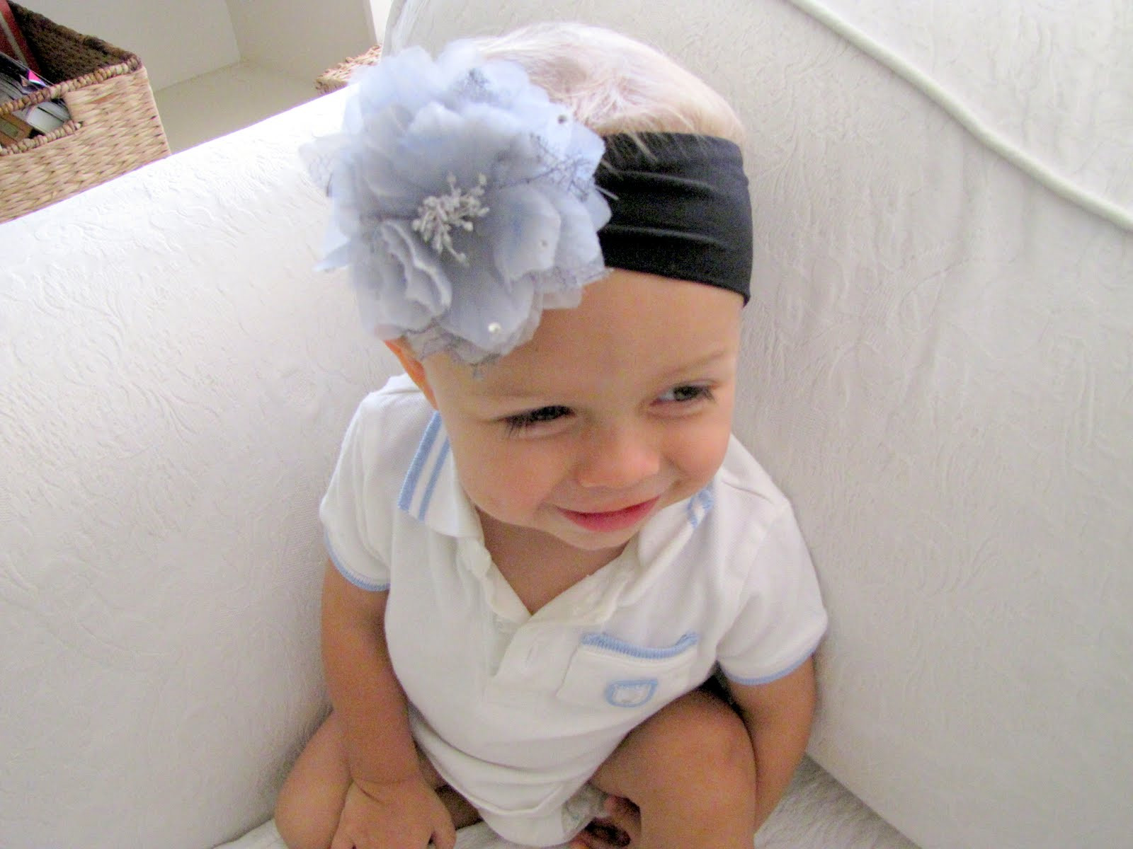 DIY Baby Headband
 Nylon Baby Headband with Flower Clip TUTORIAL craft