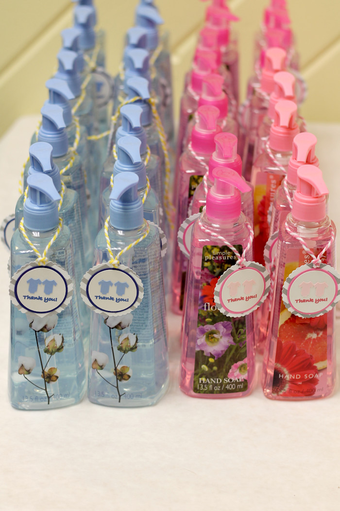 DIY Baby Shower Party Favors
 Gender Neutral Baby Shower