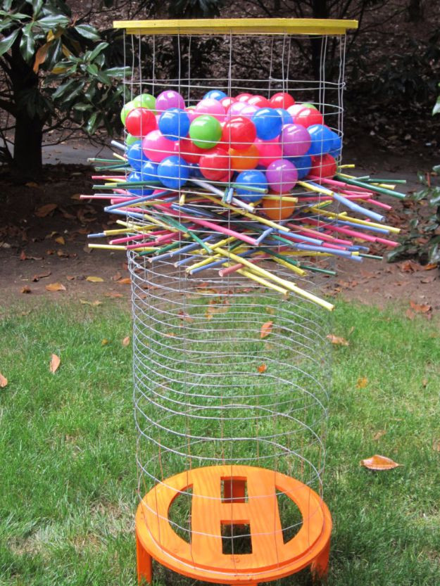 DIY Backyard Games For Adults
 32 DIY Backyard Games That Will Make Summer Even More Awesome