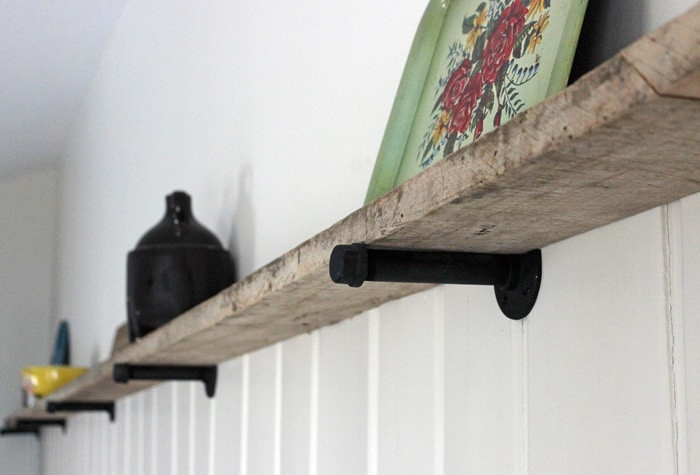 DIY Barn Wood Shelves
 DIY Barn Wood Shelf Cleverly Simple