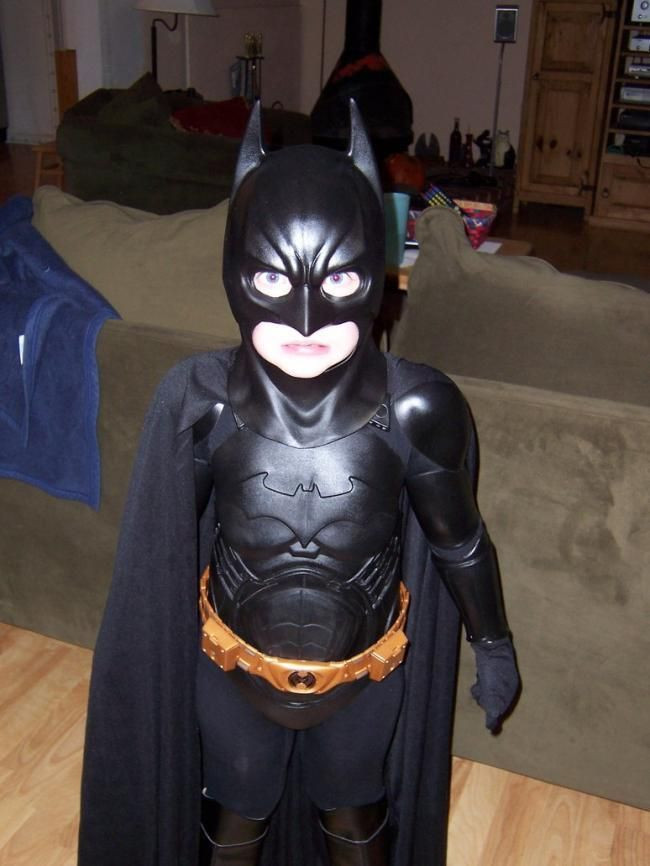 DIY Batman Costume Toddler
 Batman costume for kids 9 Halloweenie Pinterest
