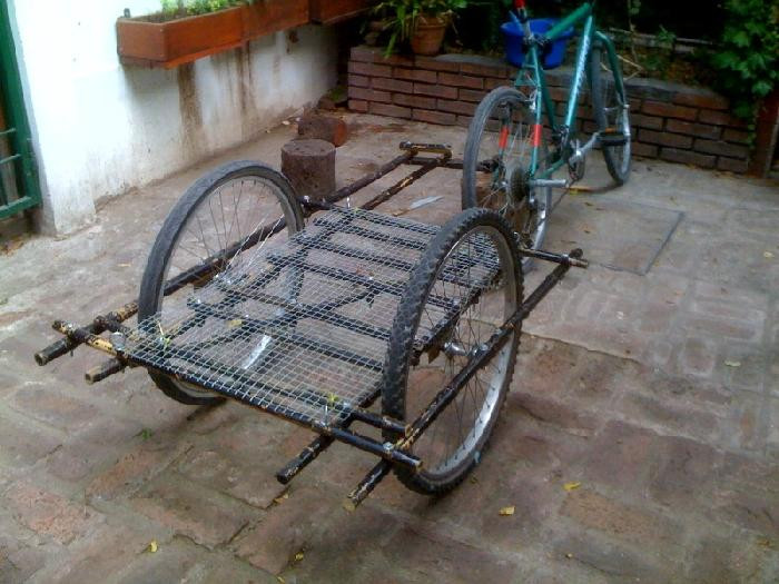 DIY Bicycle Trailer Plans
 Build your own canoe trailer