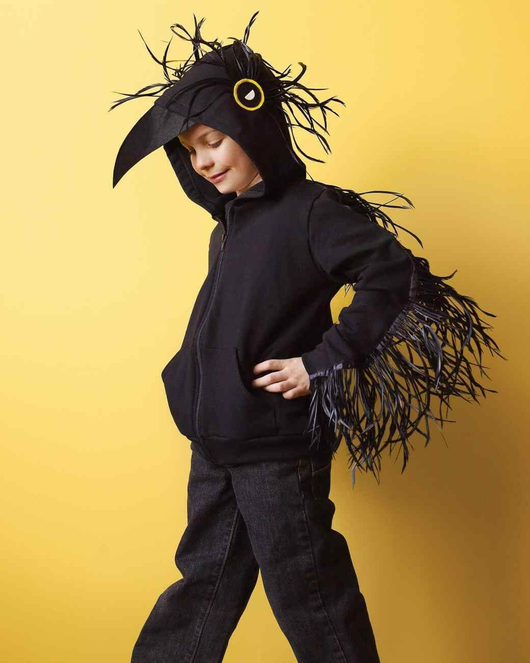 DIY Bird Costume
 Easy Halloween Costume Ideas for Adults and Kids Modernize