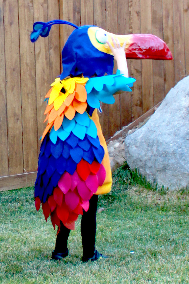 DIY Bird Costume
 creatively christy Halloween Costumes 2012