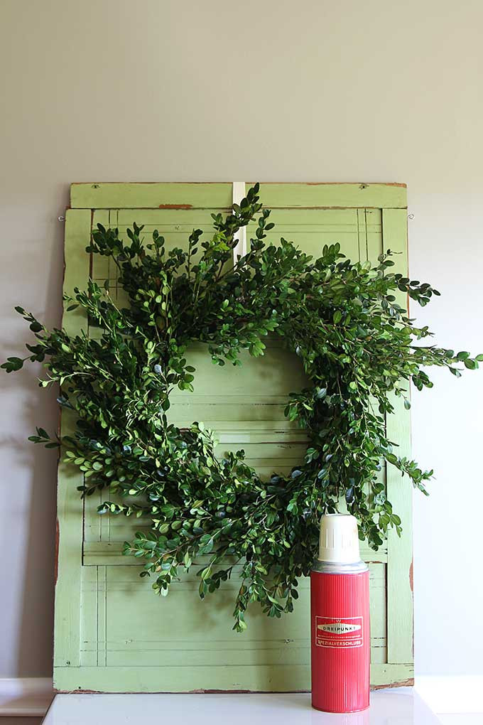 DIY Boxwood Wreath
 Quick & Easy Boxwood Wreath Tutorial House of Hawthornes