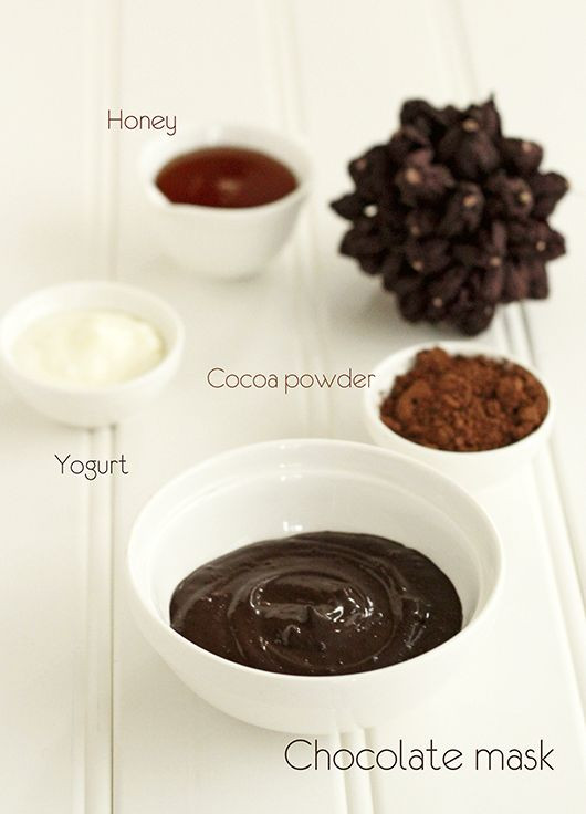 DIY Chocolate Face Mask
 10 Amazingly Easy Homemade Face Masks For Radiant Skin