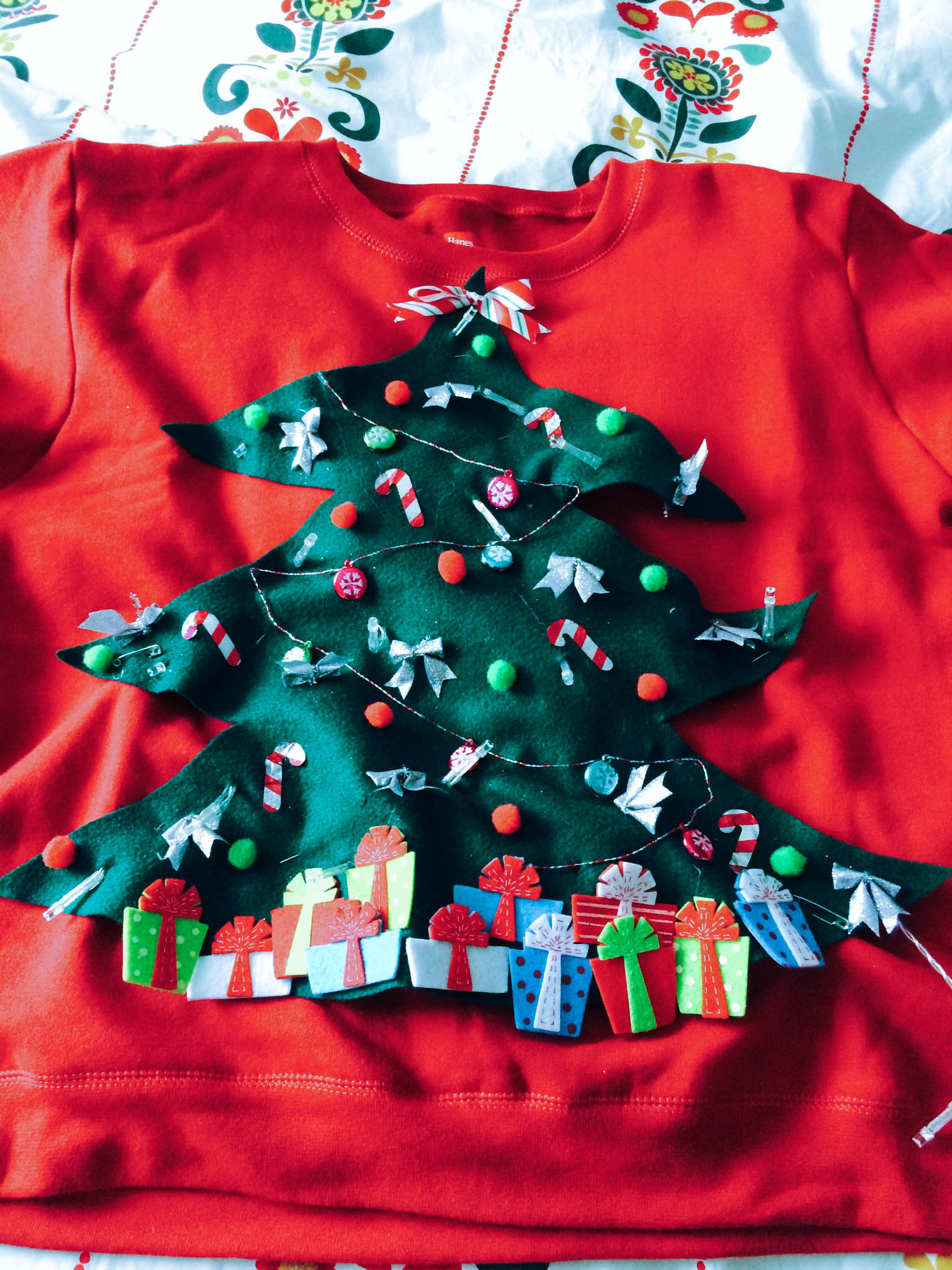 DIY Christmas Shirts
 DIY Ugly Sweater Ideas