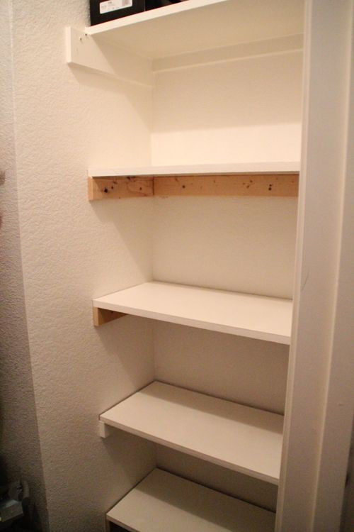 DIY Closet Shelves Plans
 Free Closet Storage Shelves