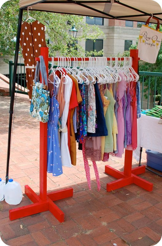DIY Clothing Rack For Yard Sale
 36 best Yard Sale Tips images on Pinterest