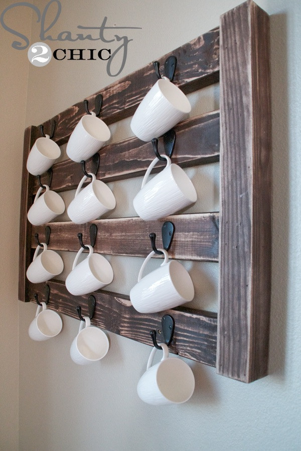 DIY Coffee Mug Rack
 Coffee Cup Display