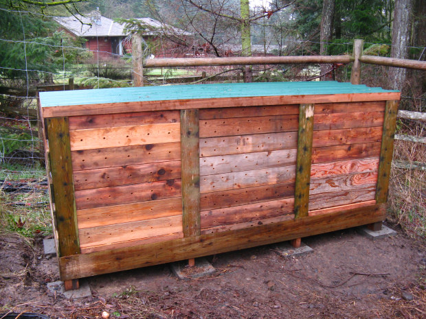DIY Compost Bins Wood
 How To Build A Wood post Bin Free Download adjustable