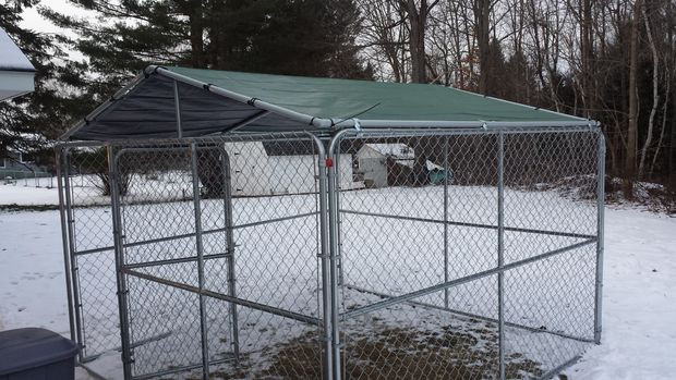 DIY Dog Kennel Roof
 Winterproof your dog kennel All
