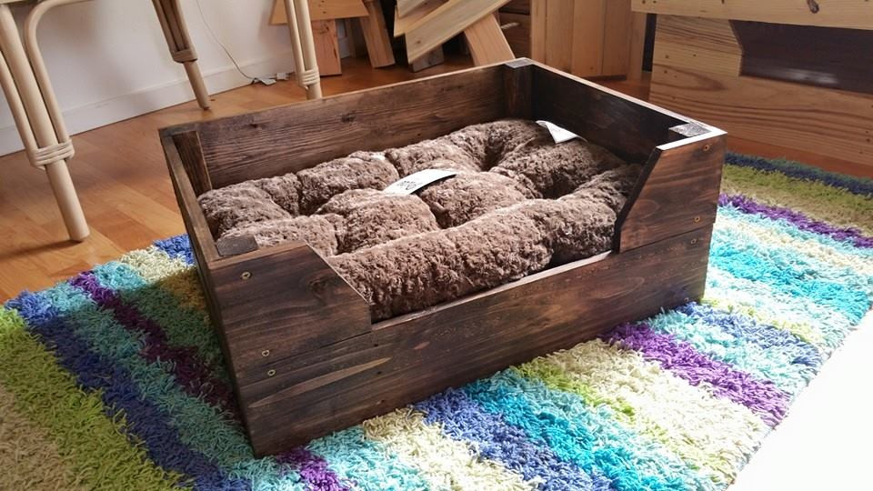 DIY Dog Pallet Bed
 DIY Ideas Here’s How to Make Something Awesome with