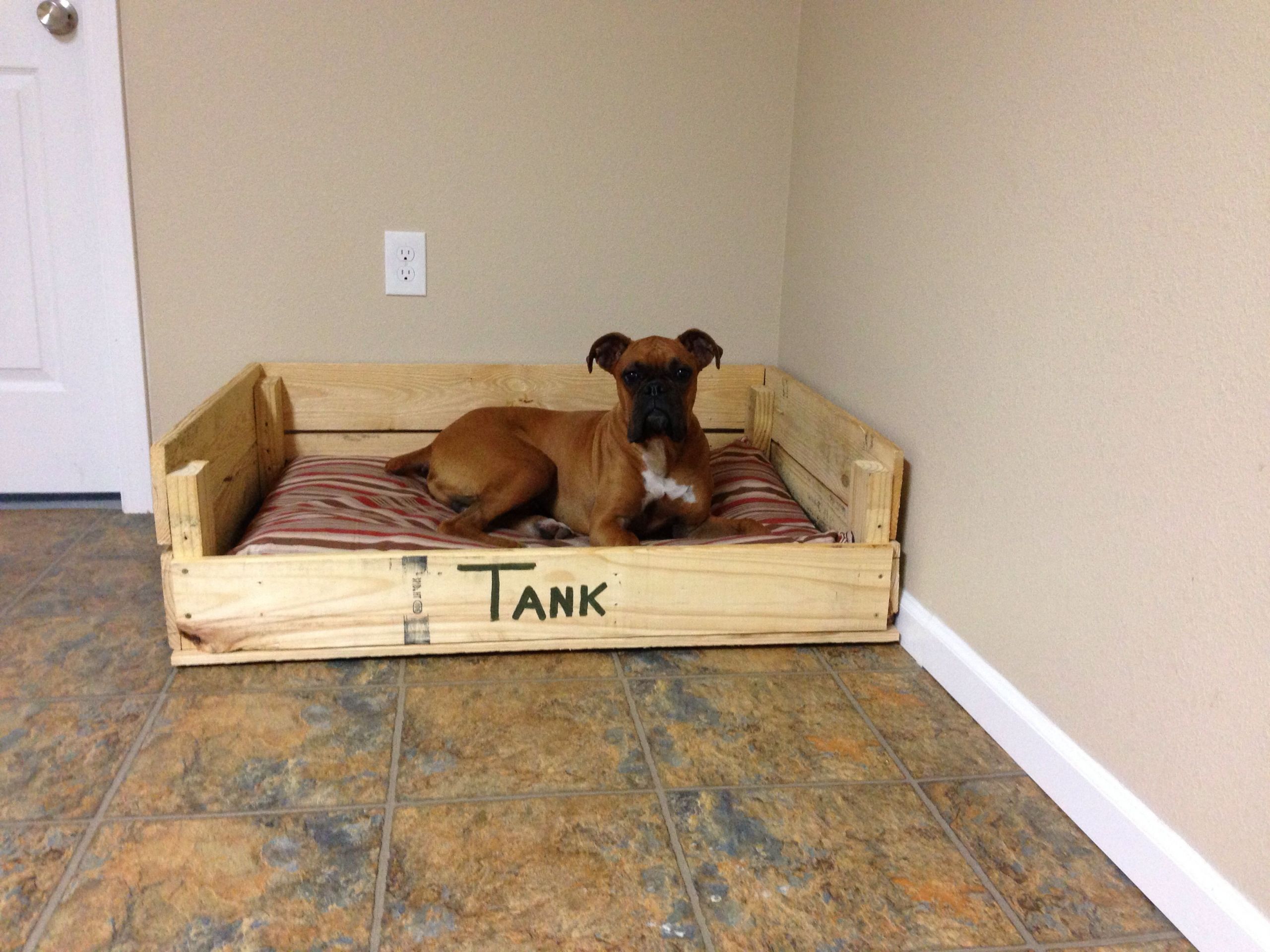 DIY Dog Pallet Bed
 DIY Pallet Dog Bed Furniture