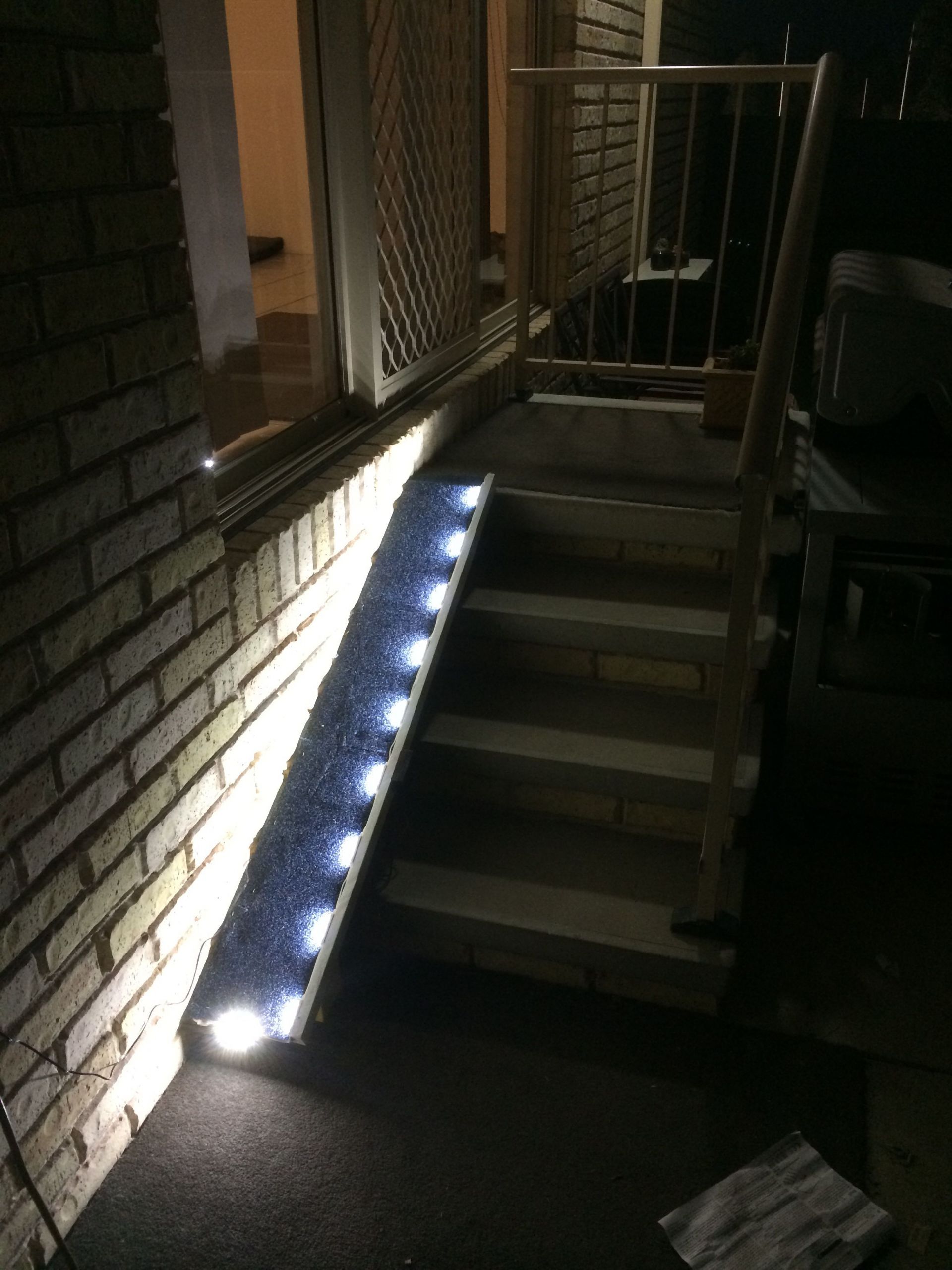 DIY Dog Ramp For Stairs
 Dog ramp with automatic led lighting