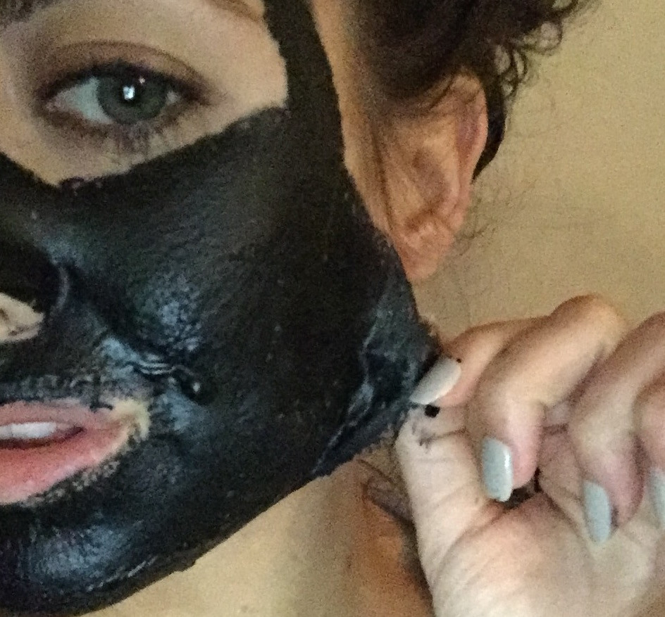 DIY Glue Face Mask
 Charcoal and GLUE face mask The results Eleise