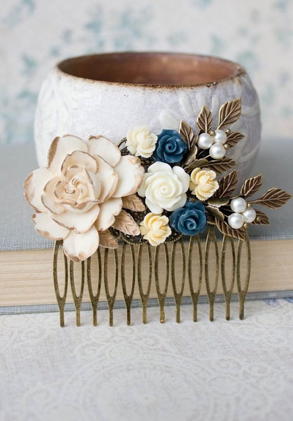 DIY Hair Combs
 10 DIY Floral Hair b Ideas To Try In Weeding Party
