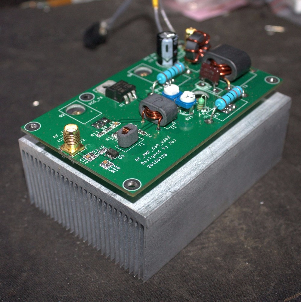 DIY Ham Radio Kit
 45W 3 28MHz SSB linear Power Amplifier board DIY Kits for