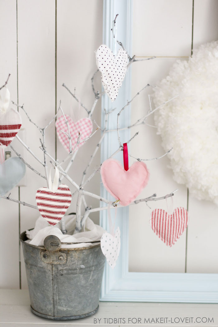DIY Hanging Decorations
 Hanging Heart Softies simple Valentine decor