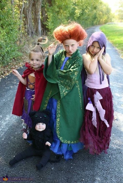 DIY Hocus Pocus Costumes
 21 Halloween Costumes for Sisters