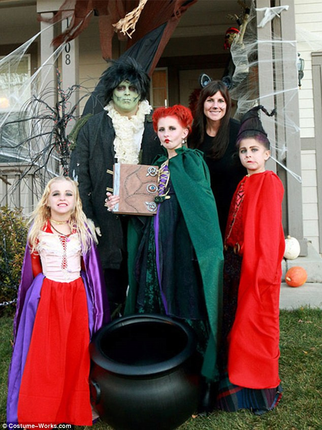 DIY Hocus Pocus Costumes
 The best Halloween costumes ever
