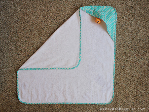 Diy Hooded Baby Towel
 Giveaway Baby and Toddler Hooded Towel