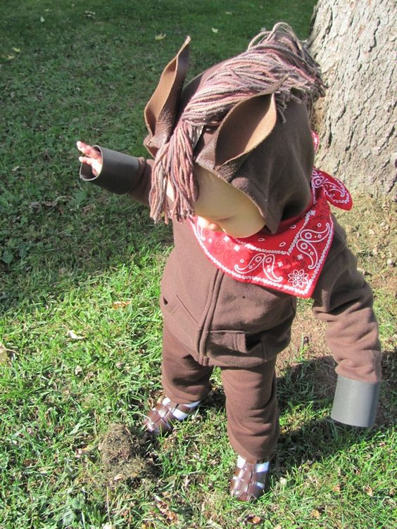 DIY Horse Costumes
 A Quick Easy and Inexpensive DIY Kids Horse Costume