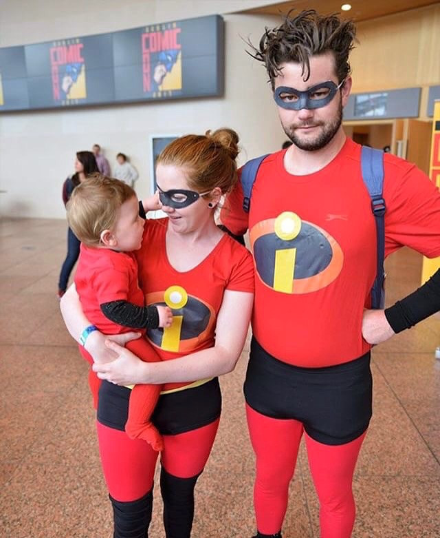 DIY Incredible Costume
 DIY Incredibles costumes 2 Nerds & A Baby