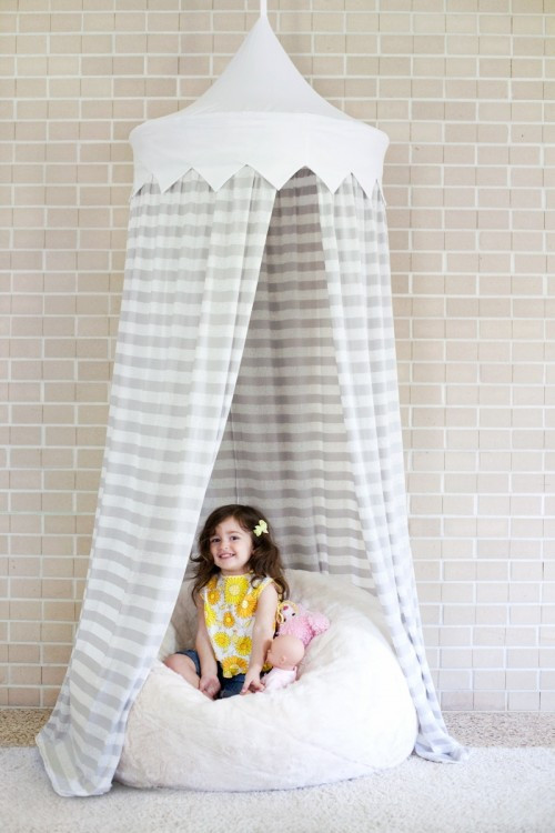 DIY Kids Canopy
 7 Easy And Cool DIY Kids’ Canopy Tents For Indoors