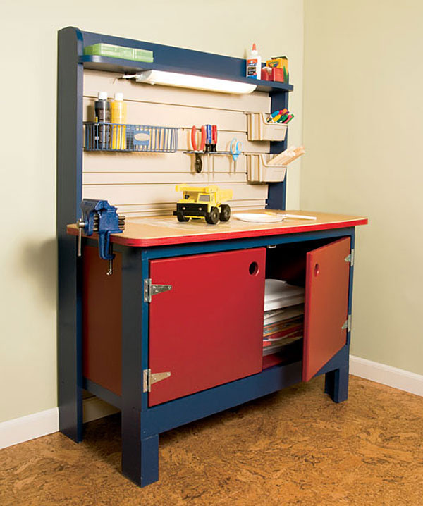 DIY Kids Workbench
 HOUSE OF PAINT DIY kids workbenches