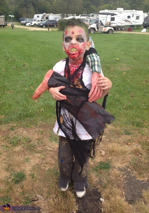 Diy Kids Zombie Costume
 DIY Zombie Boy Costume