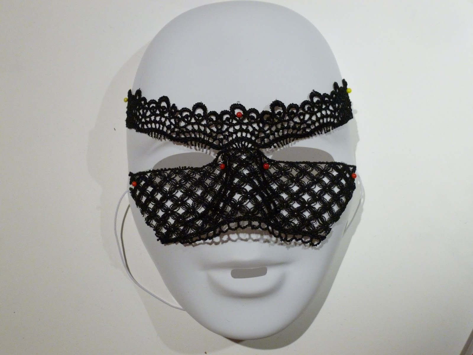 DIY Lace Masquerade Mask
 SickChick DIY Lace Masquerade Mask