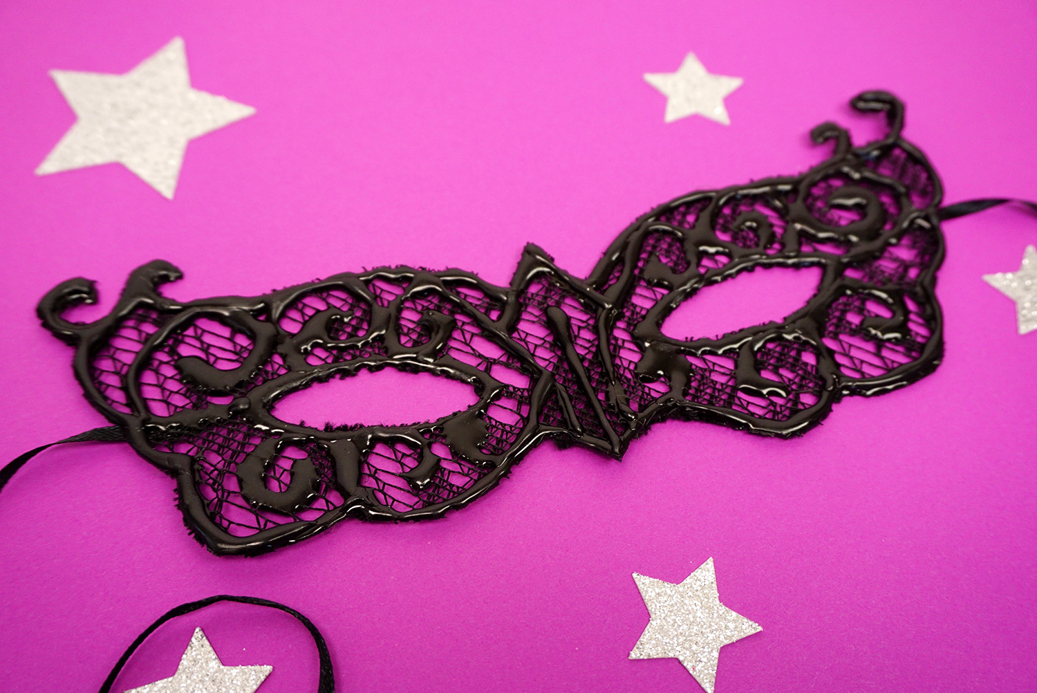 DIY Lace Masquerade Mask
 Easy DIY Lace Masquerade Mask from Hot Glue Happiness is