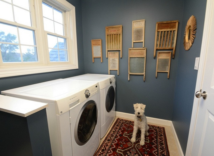 DIY Laundry Room Decor
 diy laundry room decor using wooden shelves and vintage